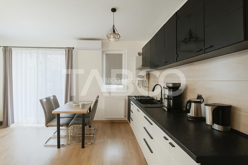 Super apartament la parter inalt -3 camere balcon si parcare proprie - 2