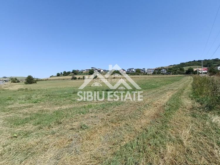Teren intravilan la asfalt in Sibiu zona Viile Sibiului zona Mixta - 3