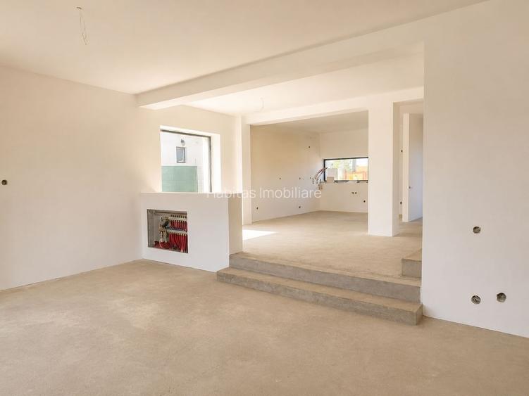 Casa de vanzare in Feleacu, 500 mp teren, garaj, priveliste deosebita - 9