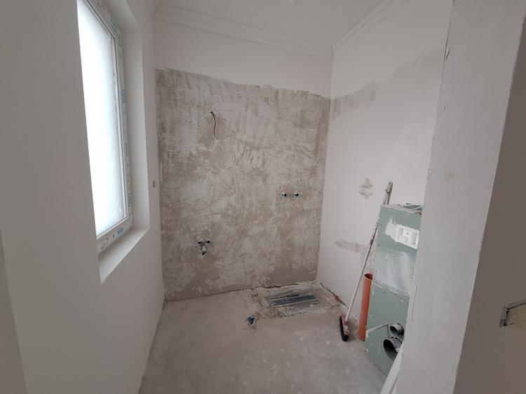 Duplex cu 5 camere, 3 bai - izolat fonic - Sacalaz