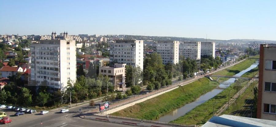 Cladire birouri/spatii comerciale, 565 mp, zona Ultracentral