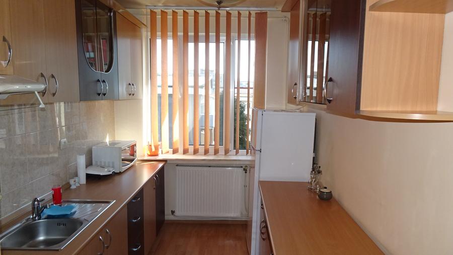 Inchiriez, apartament cu 2 camere in Deva, zona ultracentrala (Casa de Cultura)