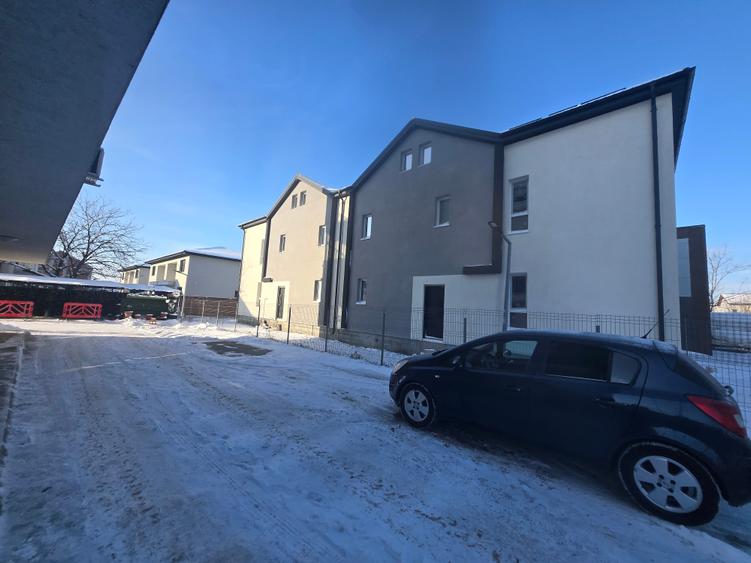 Casa tip duplex ,P+1+M,Popesti Leordeni