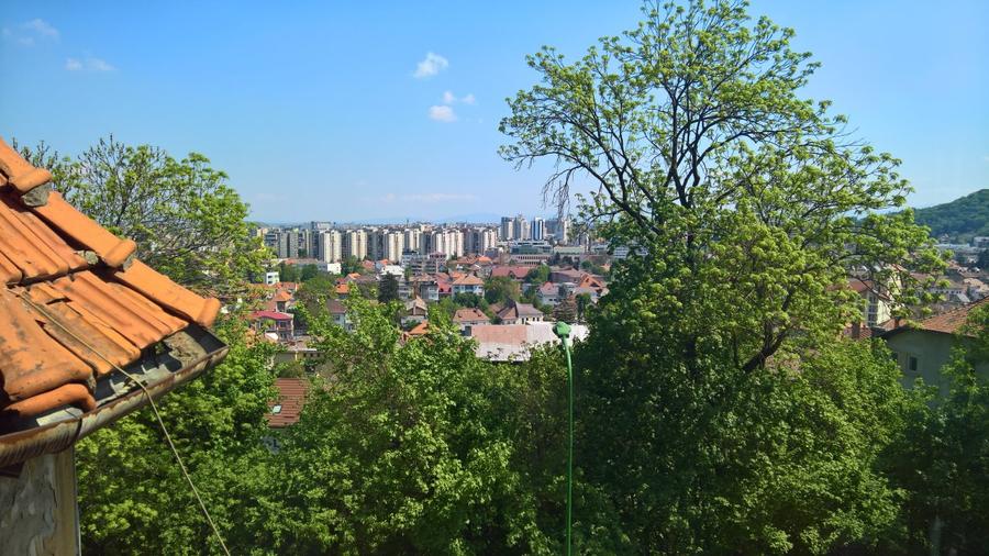 Apartament 3 camere in vila zona Colinei