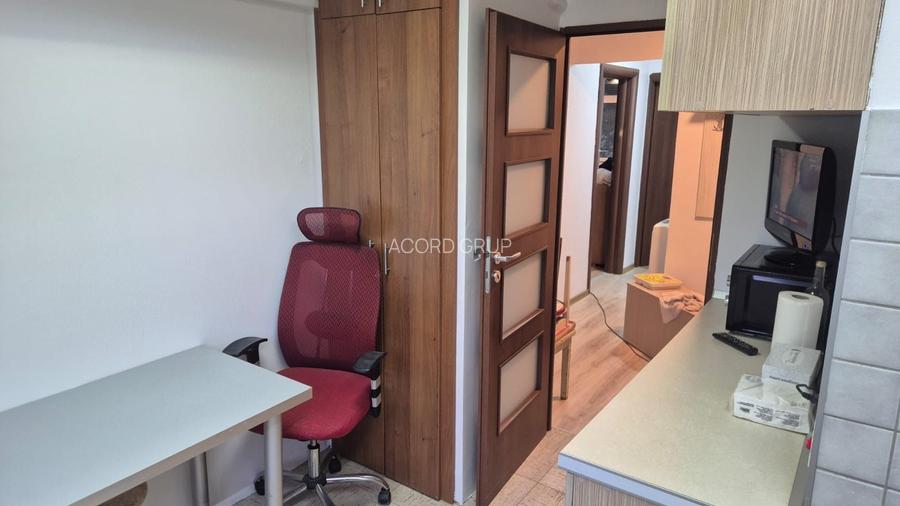 Închiriere apartament 3 camere – zona Brâncoveanu / Marie C