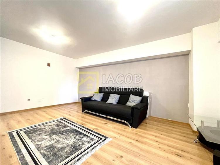 Apartament 2 camere decomandate, zona Curtea de Apel, Bacau