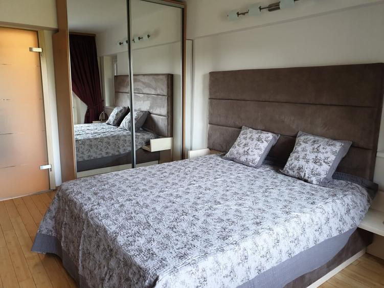 UNIRII - TRAIAN, 2 CAMERE MOBILAT LUX, ETAJUL 2, VEDERE FATA