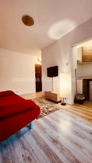 Garsoniera Unirii - Alba Iulia, mobilată si utilată modern, curată, libera - 2