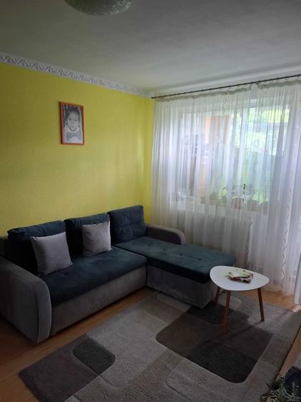 Vand apartament 2 camere