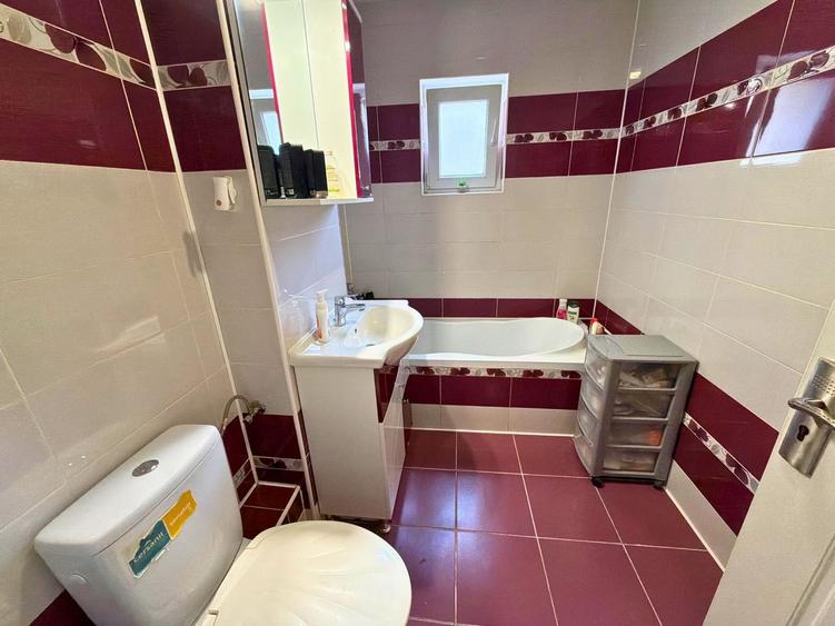 Apartament 2 camere decomandat 50 M²  semicentral