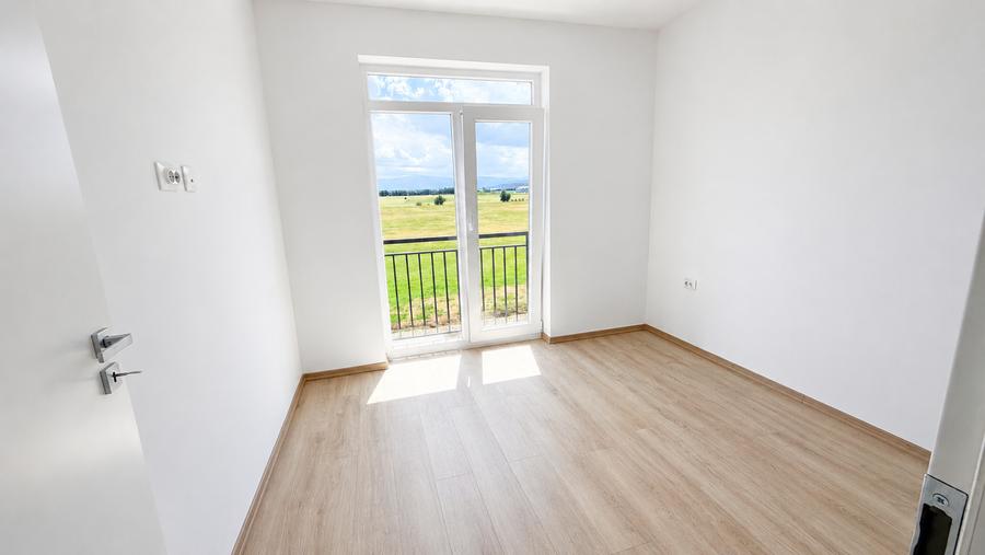 Apartament 3 camere cu 2 băi 61 mp + balcon - finisat si intabulat - Sibiu