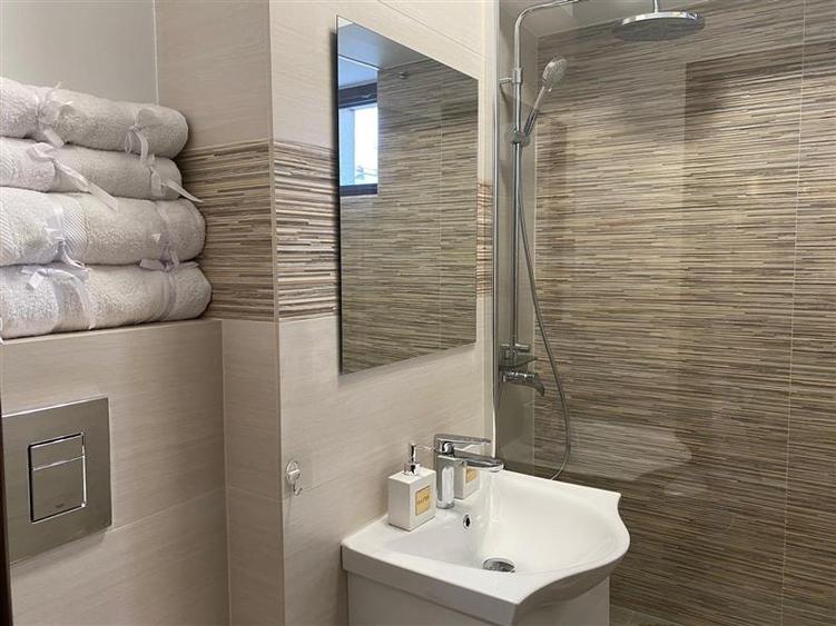 3 camere decomandat - Renovat Premium - Victoriei – Titulescu
