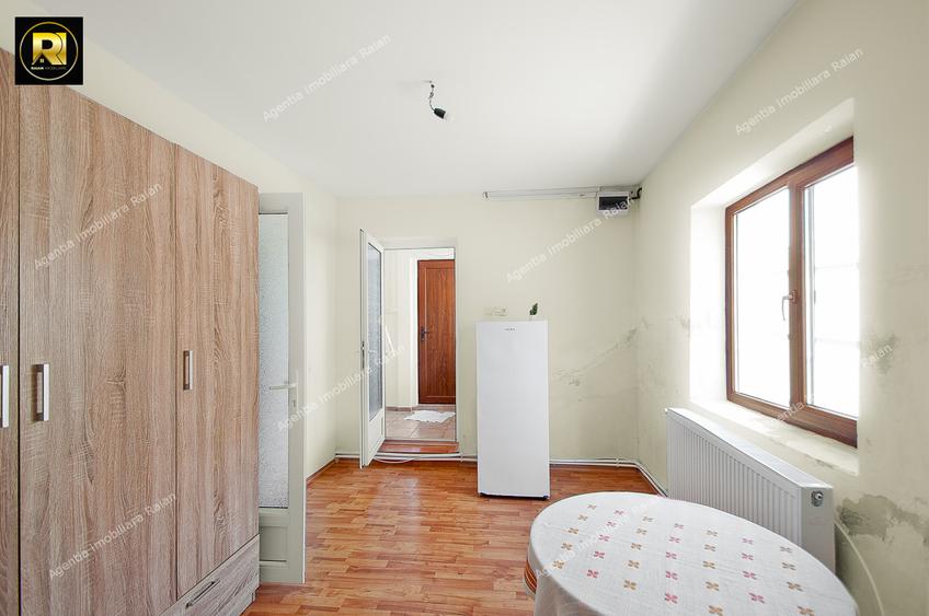 Vanzare casa situata in Galati, langa Sp. Militar, 4 camere, cu teren 280 mp