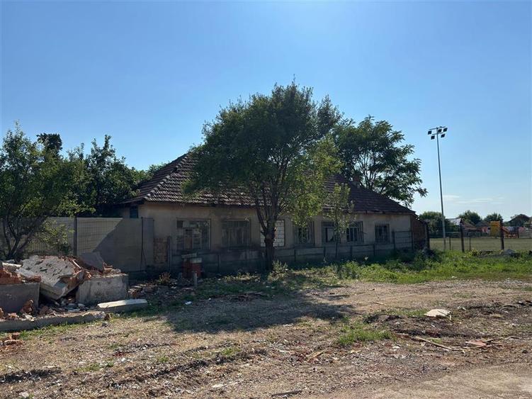 SPATIU COMERCIAL | 380 MP | STRADA PRINCIPALA | CIUMEGHI