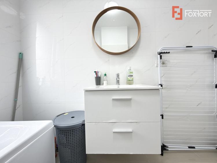 Apartament cu 2 camere + 2 locuri parcare in Dumbravita