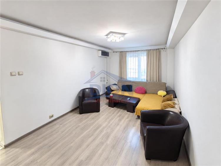 APARTAMENT 3 CAM, DRISTOR