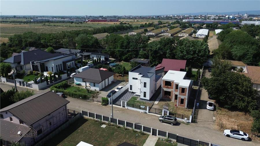 Casă Individuală Premium | 155 mp utili | 3 Dormitoare | Încă