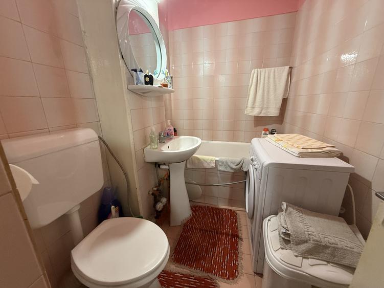 Apartament 2 camere, 50 mp utili, etaj 3 - Calea Sagului