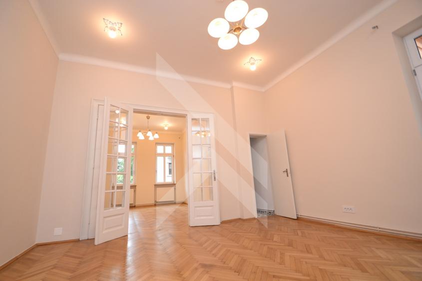 Apartament 4 camere in vila - Cotroceni (Comision ZERO)