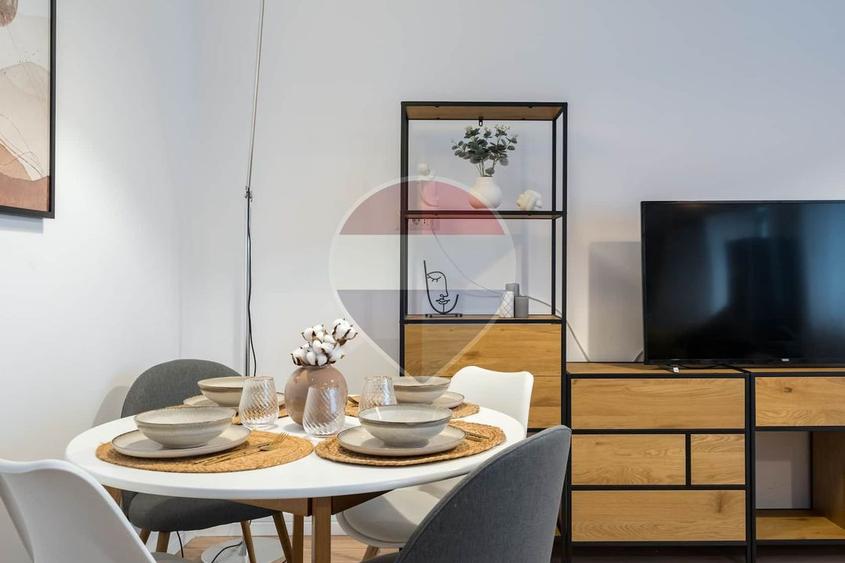 Proprietate speciala/ 12 Apartamente/ de vânzare /Calea Victoriei