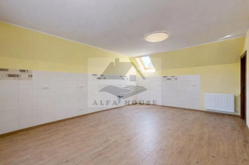 Casă plus Spațiu Comercial 741 mp, Teren 906 mp Brasov - zona Blumana