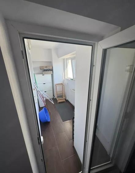3 camere – Piața Muncii, 85 mp, 2 băi, centrală, parcare, 8 min metrou