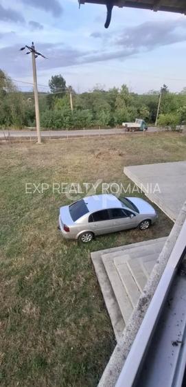 Duplex complet pentru 2 familii – 326 mpși 2.000 mp teren, lângă Pitesti - 3