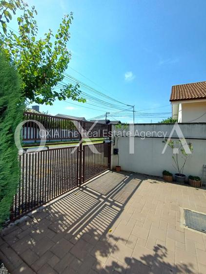 AX1352 Giroc, Casa Individuala, Garaj