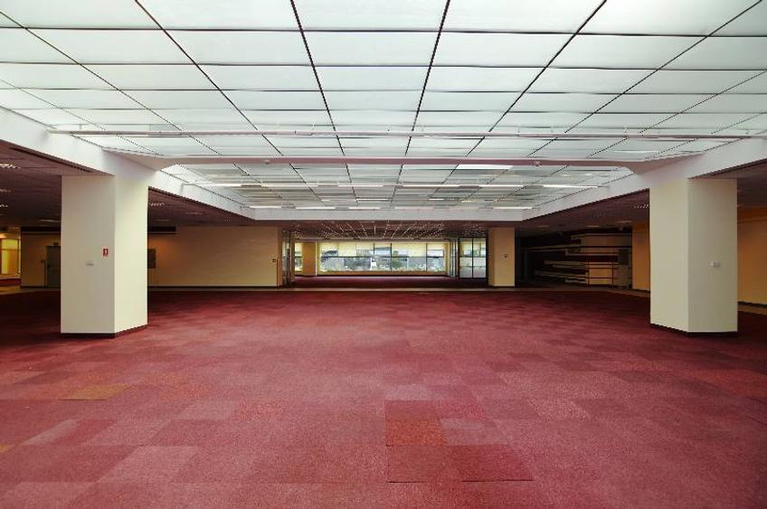 Iride Business Park cladirea 2, Pompei, 323 - 6915 mp  0% comision!