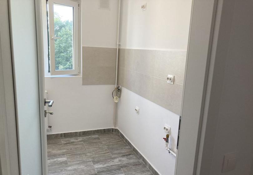 Apartament 2 camere renovat bloc reabilitat Drumul Taberei 34