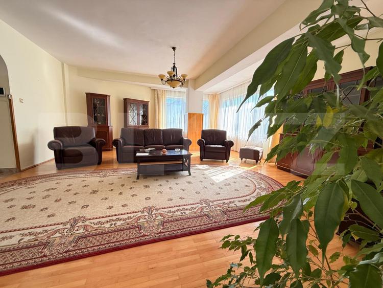 Casa individuala cu teren 1170 mp | 413 mp | 6 camere, Tractorul