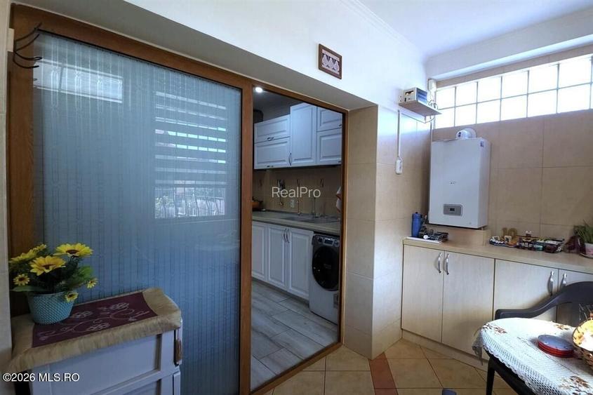 Techirghiol - Centru, casa tip duplex P+M, lot 293 mp si 154 mp utili! - 11