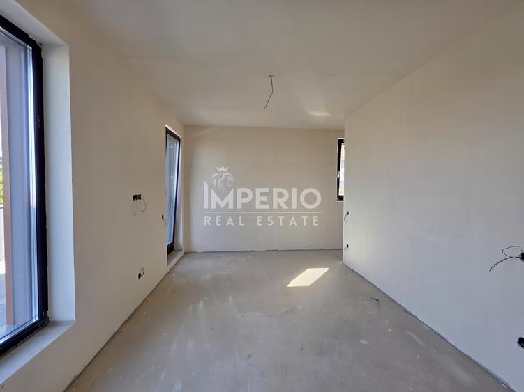 Duplex de vanzare - 152,91 mp utili, teren 445 mp