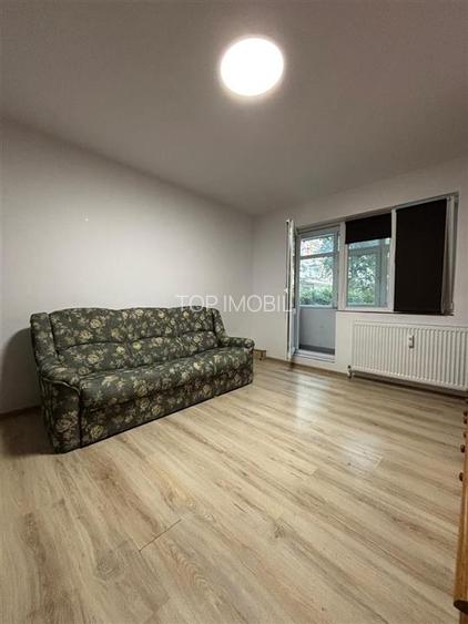Apartament 2 camere decomandat, Podu Ros - Odeon - 4