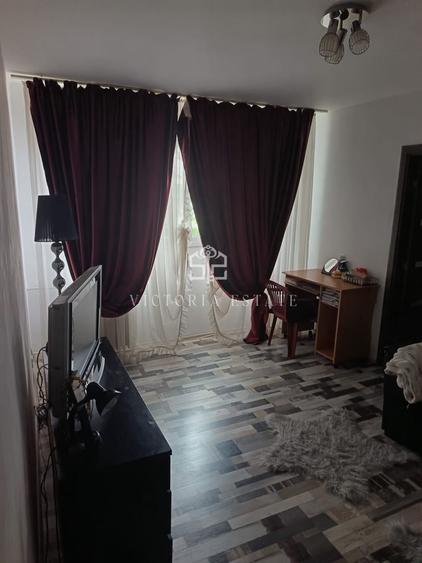 Apartament 2 camere de vanzare-Podul Inalt/Vest