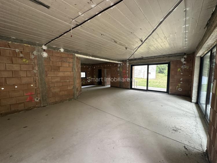 Casa de lux, cu vedere panoramica asupra muntilor, 2600mp teren Gura Raului - 10