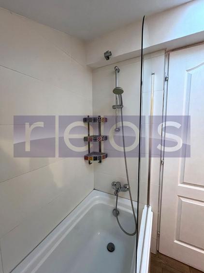 VANZARE 3 CAMERE  DECOMANDAT - 29