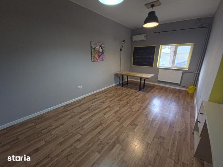 Faleza Nord Spatiu birou zonă liniștită parter
