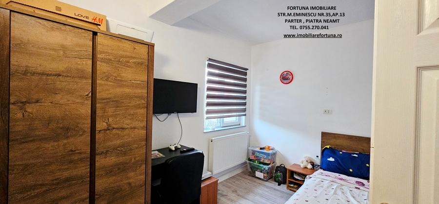 Proprietate in roznov - Vila si 900 mp teren