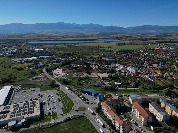 Oportunitate strategică de dezvoltare în Hațeg 3.079 mp