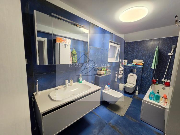 Vila de vânzare in centrul Com. Berceni I P+E+POD I COMISION 0% - 12