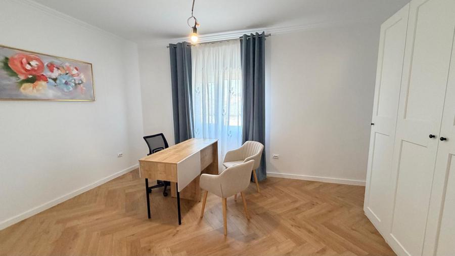 Casa in Corusu - mobilier personalizat si teren de 725mp