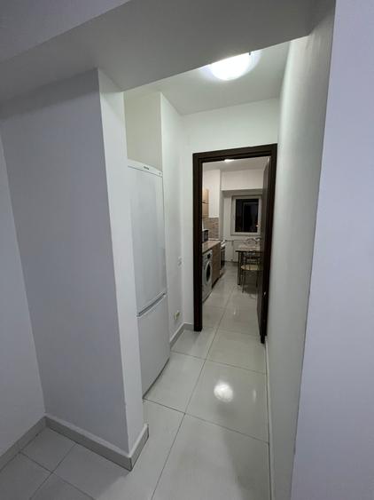 Garsoniera,rond Piata Aba Iulia-Decebal,Bdul. Unirii 75,blocul cu CEC Bank