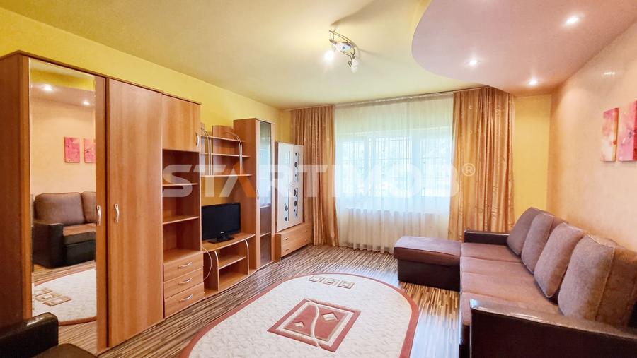 Garsoniera mobilata str Carpatilor zona Judetean
