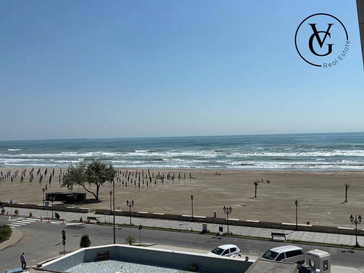 Studio | Aqua Cullinan | Mamaia Nord - vedere laterala catre mare