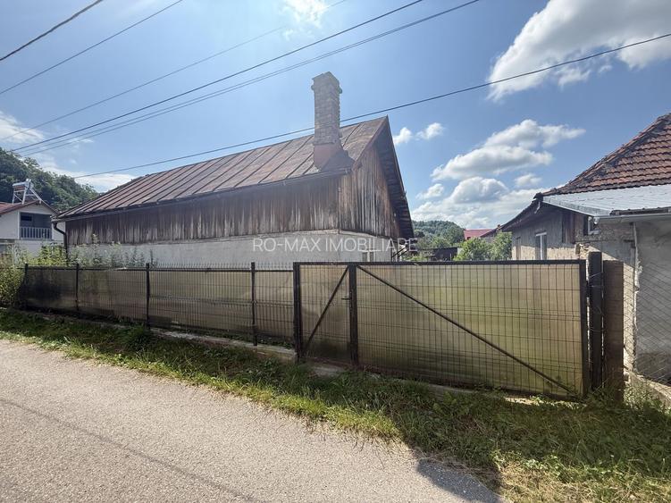 Casă + anexă și teren intravilan 813 mp cu toate utilitățile ! - 24