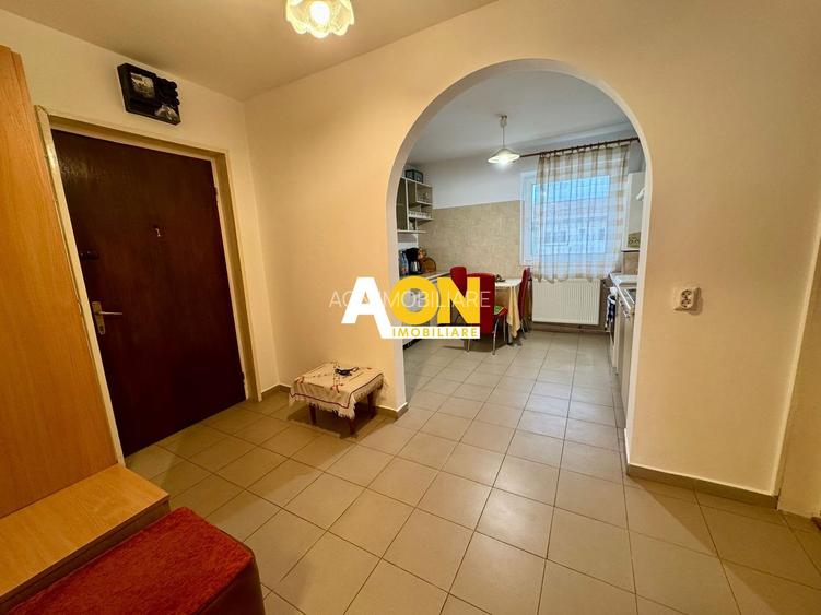 Apartament cu 3 Camere, Complet Mobilat, Zona Cloșca - Cetate - 9