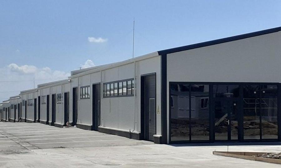 Hale cu suprafete intre 100-560mp in zona Drumul Intre Tarlale