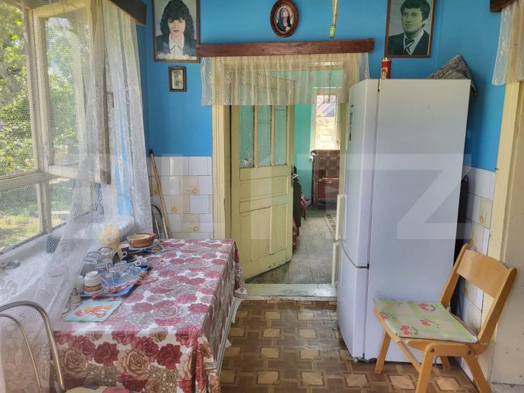 Casa de vanzare, 89 mp + teren de 4.200 mp - Cornești