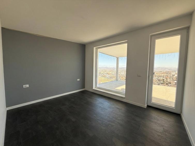 Casa Individuala cu piscină de vanzare | SCHIT | 270 MP UTILI | 565 MP TEREN.
